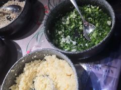 -黔有有贵州酸汤夺夺粉火锅(五味十字店)