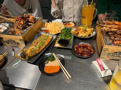 -微醺烤牛·炭火烧烤·精酿啤酒(东郊记忆店)