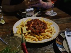-SISTERS BAR RESTAURANT川意酒馆(嘉善老市H楼店)