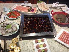 -二荆条·蜀鲜汇城市森林火锅