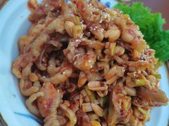 -小山羊功夫串老地摊店