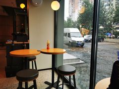 用餐区-肯德基(丰管路店)