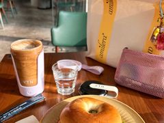 三文鱼芝麻菜贝果-Wagas沃歌斯(苏州中心店)