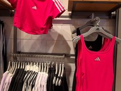-adidas(正佳广场店)