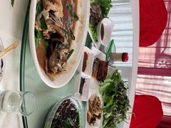 -鸿运美食府