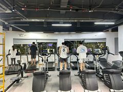 -超鹿运动(融侨锦江店)