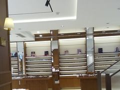 -亨得利眼镜(中山路一店)