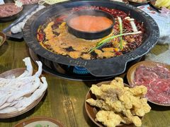 -黄潇洒老火锅(九眼桥宏济巷店)