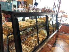 -清真红房子西饼屋(火车站店)