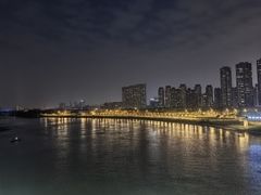 -南京眼步行桥