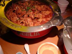 -胖哥俩肉蟹煲(石家庄勒泰中心店)