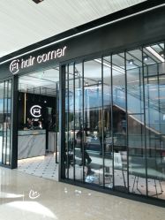 -HAIR CORNER