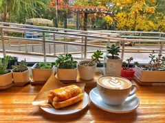 -Cafe Villa