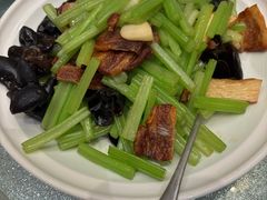 -奕景海鲜酒家· 大连海鲜(星海广场店)