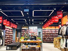 -砂之船奥莱(南京江宁店)