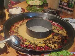 -壹兆圆重庆火锅手工炒底料(长白格林玫瑰湾店)