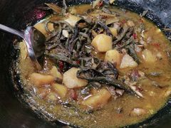 -哈尔滨东北铁锅炖(都督街店)