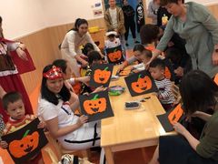 -小门牙好性格托育(北外滩中心)