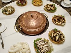 -菌海森林·非遗野生菌火锅(西山区滇池路摩根道店)