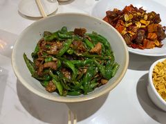 辣椒炒肉-饭橘汉江码头·乡野土菜馆(静安路店)