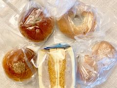 -沁屋面包店(人民东路店)