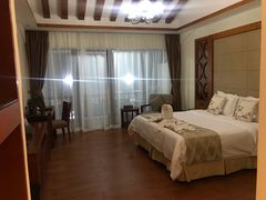 -那琴半岛地质海洋公园