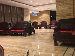 -张家界大成山水国际大酒店