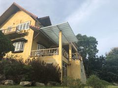 景点-黄色小屋