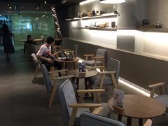 -瑞幸咖啡(1+1大厦店)