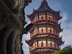 -绳金塔