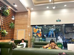 -佰搭果·广式茶餐厅(西华路店)