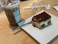 -星巴克臻选(深圳龙岗万科店)
