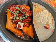 -赵美丽·重庆社区火锅·直营店(火车东站·中豪国际店)