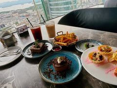 -Hi City·城市之巅