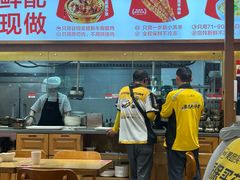 -南城香·饭香串香馄饨香(青年路店)