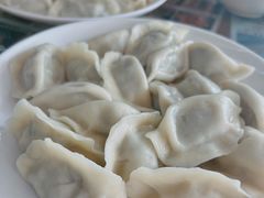 -东北四季饺子王(华山路店)