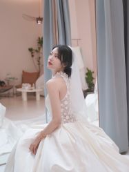 -Color卡诺婚纱礼服馆(南京严选店)