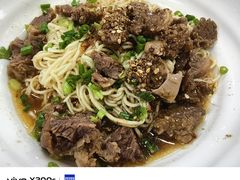 -阿阳牛腩腌面店