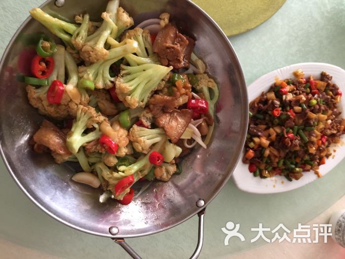 竹筷子农家菜