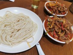 -怡妮新疆风味餐厅(东江湾路店)