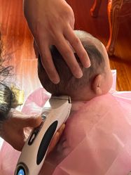 -小博士专业婴儿理发