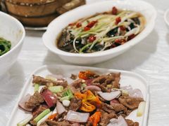 葱爆牛肉-喜洋洋(中山四路店)