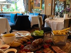 -火车头法国西餐厅