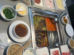 -海底捞火锅(杭州滨江九宜城店)