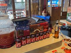 -阿婆情腊排骨火锅(金虹路店)