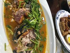 -那家老院子东北菜·饺子·小鸡炖蘑菇(艳华街店)