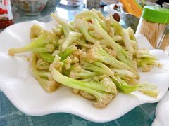 -天天向上素食餐厅(五台山店)