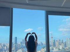 -上海来福士广场