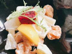 凤梨虾球-穹六人间 people 6(岳阳路店)