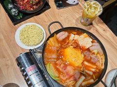 -KimPro 辛普乐概念韩餐